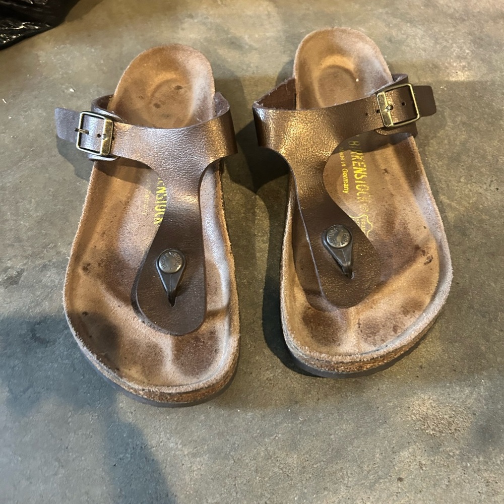 Birkenstock Brown Leather Gizeh-Style Thong Sandals